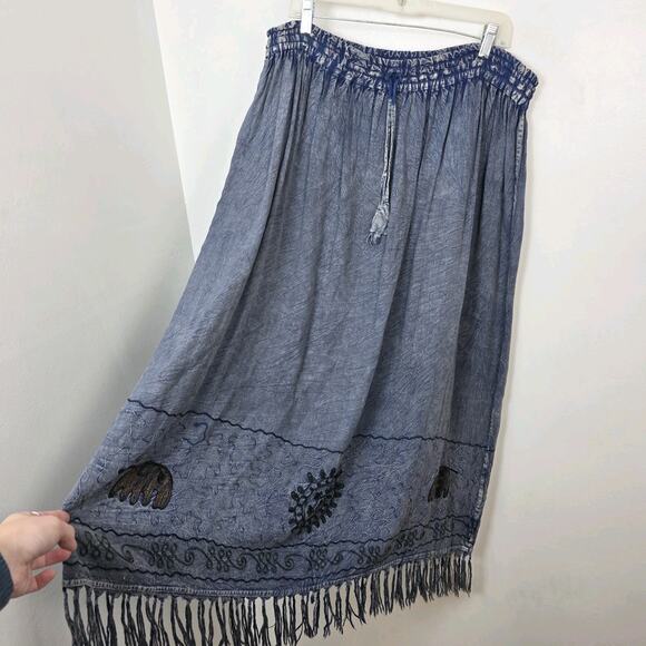 Just Cruising Navy White Embroidered Tassels Festival Boho Maxi Skirt Size 2XL - Picture 1 of 5